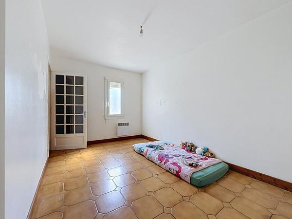 Maison plain-pied 4 chambres avec jardin à louer à Barbaste