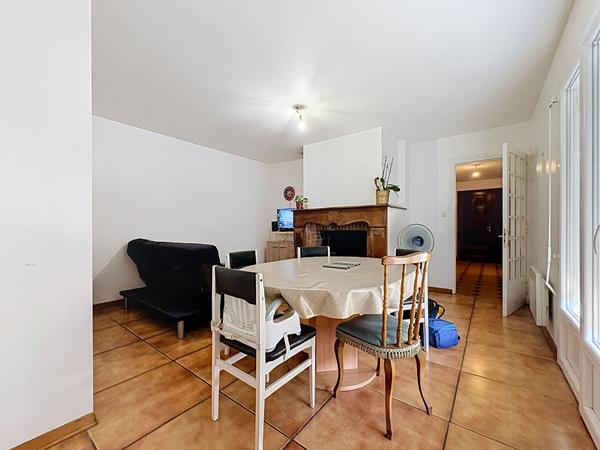 Maison plain-pied 4 chambres avec jardin à louer à Barbaste