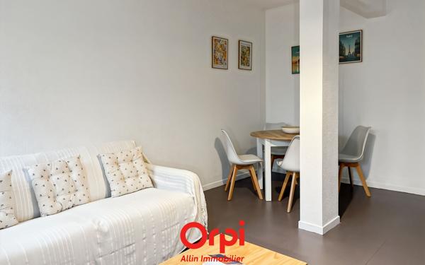 Appartement à vendre    2 pièces •  Néris-les-Bains
