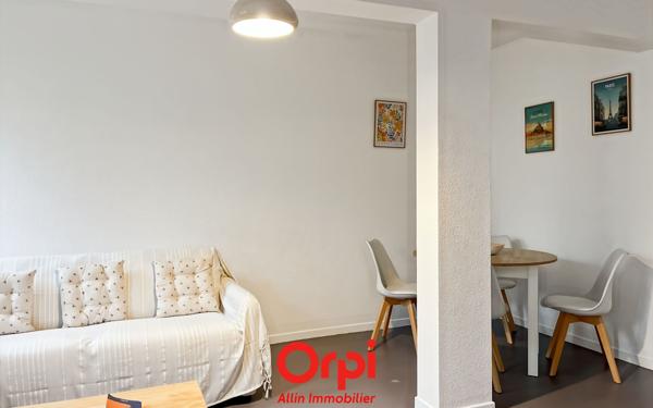Appartement à vendre    2 pièces •  Néris-les-Bains