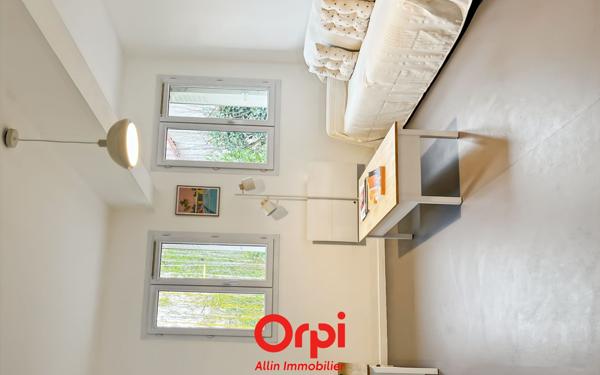 Appartement à vendre    2 pièces •  Néris-les-Bains