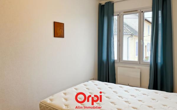 Appartement à vendre    2 pièces •  Néris-les-Bains