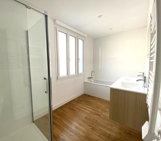 MAISON - 9 PIÈCES 230 M² - 5 CHAMBRES  - 44710 PORT SAINT PÈRE - BUDGET 515 000  HAI