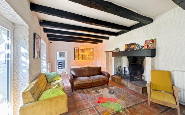 Maison à vendre    4 pièces • 90 m2 Antonne-et-Trigonant