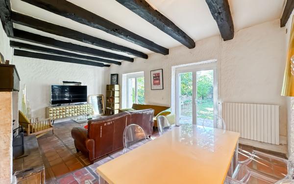 Maison à vendre    4 pièces • 90 m2 Antonne-et-Trigonant