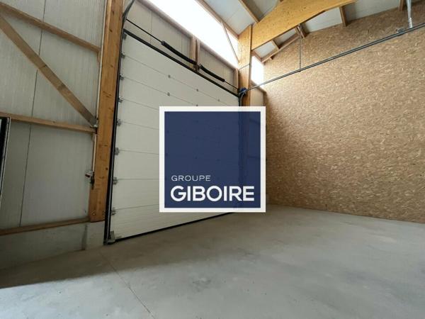Local d'activites 279 m² à louer LAILL (réf : 35.6820)