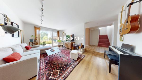 Maison rénovée en 2024 – 173 m² , 5 chambres , studio aménageable et jardin paysager
