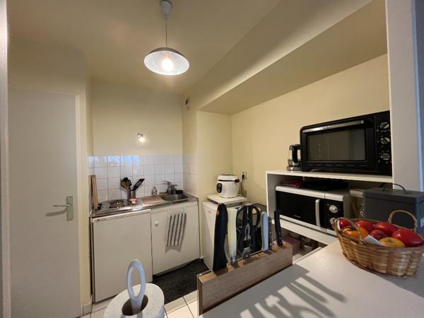 TYPE 2, REIMS - PROCHE CENTRE ET NEOMA