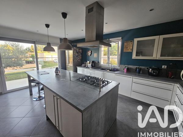 Maison à vendre 5 pièces 150 m² Magnac-sur-Touvre