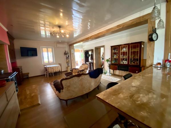 Maison bourgeoise rénovée (DPE A) esprit art déco de 8 pièces Proche de EUGENIE LES BAINS (40)