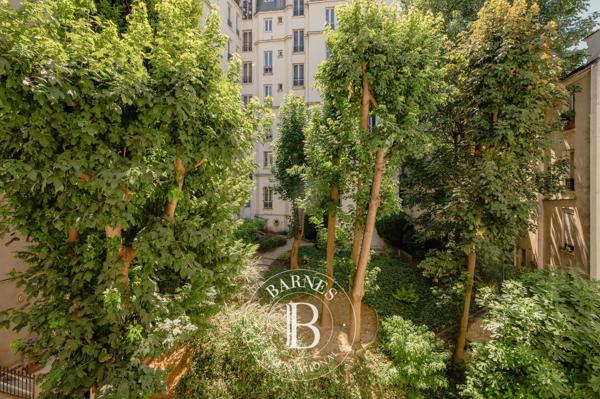 Paris 18ème, Appartement 1 Chambre -  58 m² à vendre