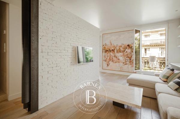 Paris 18ème, Appartement 1 Chambre -  58 m² à vendre