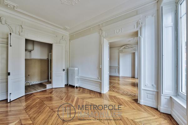 Appartement 3 pièce(s) 2 chambre(s) 82 m²