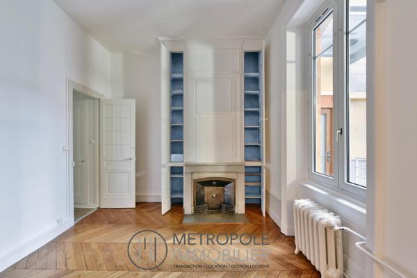 Appartement 3 pièce(s) 2 chambre(s) 82 m²