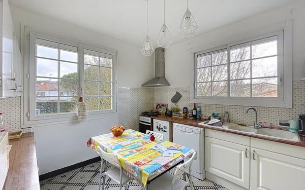 Maison à vendre    5 pièces •  Bergerac