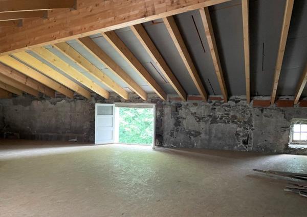 Immeuble avec local commercial