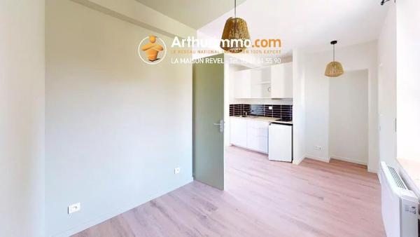 Location                                                      Appartement
                        
                     1 pièces                      21 m2                     à Revel