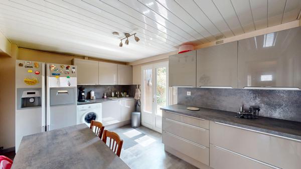 Maison Chilly Mazarin 6 pièce(s) 160.88 m2