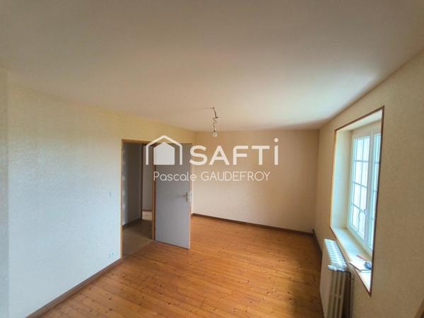 MAISON FAMILIALE A LA CAMPAGNE PROCHE COGNAC