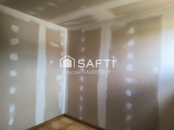 MAISON FAMILIALE A LA CAMPAGNE PROCHE COGNAC