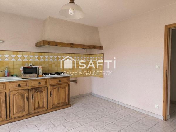 MAISON FAMILIALE A LA CAMPAGNE PROCHE COGNAC