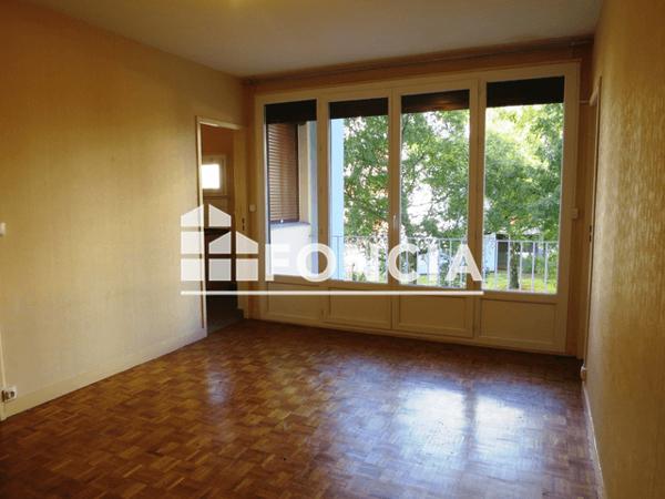 Location Appartement 4 pièces 66.89 m² - PETITES ROCHES Dijon 21000