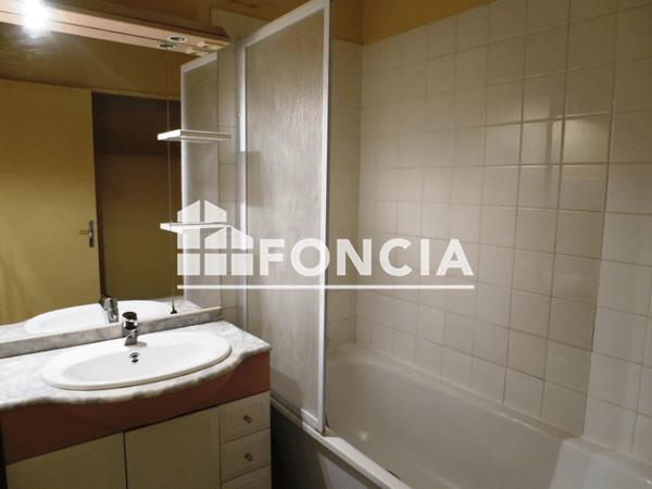 Location Appartement 4 pièces 66.89 m² - PETITES ROCHES Dijon 21000