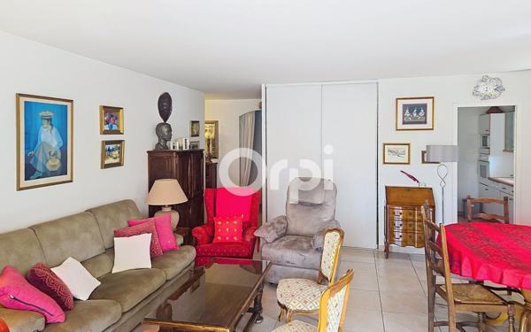Appartement à vendre    3 pièces • 75,36 m2 Six-Fours-les-Plages