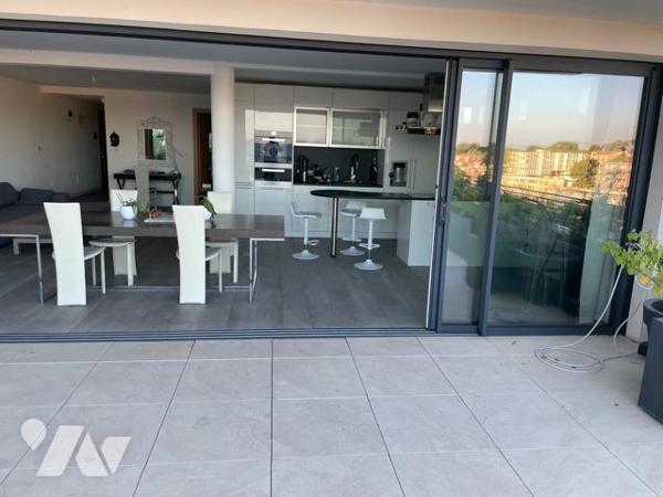 CARRY-LE-ROUET - Appartement de standing vue mer