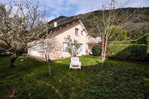 Maison type5 récente