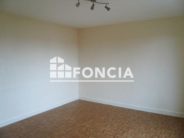 Location Studio 30.67 m² - 29 F BD LAENNEC Saint Brieuc 22000