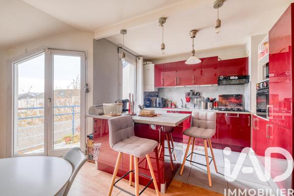 Appartement à vendre 4 pièces 76 m² Jouy-le-Moutier