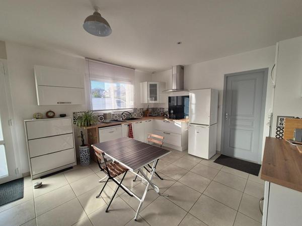 Maison récente PLAIN-PIED de 79 m2 habitable avec un grand potentiel de surface supplémentaire en habitable ? Moëlan-Sur-Mer à proximité du centre ? 7 min des plages de Kerfany et de Trenez