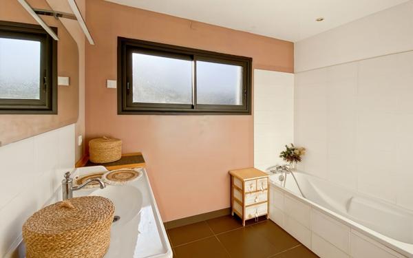 Maison à vendre    4 pièces •  Montauban