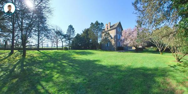 Hâvre de paix historique : Demeure de Maître XIXè, 250m² habitables, 7 chambres, domaine de 4,3ha, dépendances de 600m² et écuries de 170m²