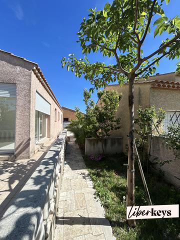Maison avec terrasse et extérieur à Marseillan