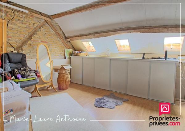 Maison Pierre De Bresse 7 pièces 240 m2