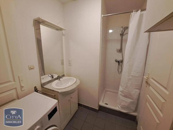 Appartement à louer 1 pièce 18.21m²