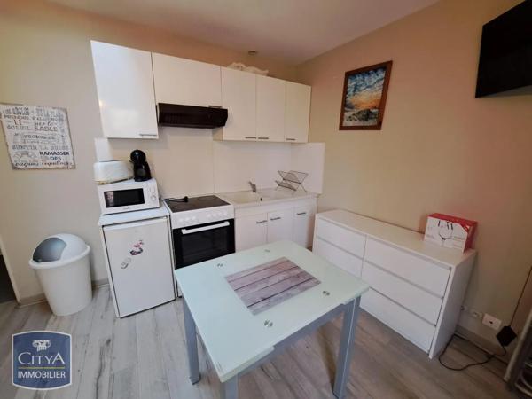 Appartement à louer 1 pièce 18.21m²