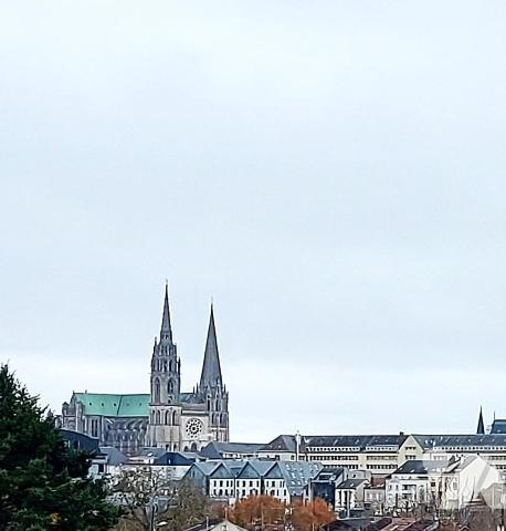 A vendre maison à MAINVILLIERS proche gare et Colisée