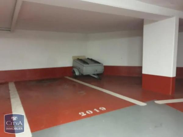 Parking à louer