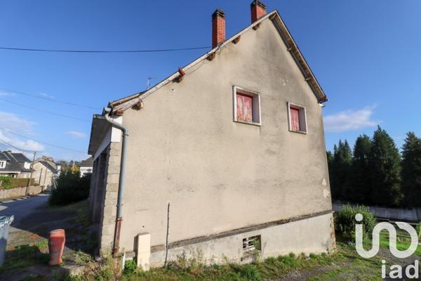 Maison 10 pièces de 178 m² à Neuvic (19160)