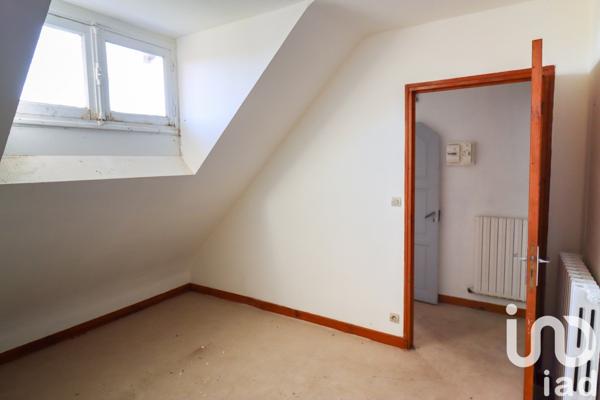 Maison 10 pièces de 178 m² à Neuvic (19160)