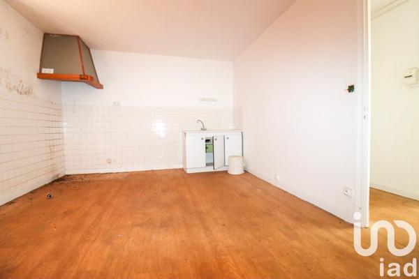 Maison 10 pièces de 178 m² à Neuvic (19160)