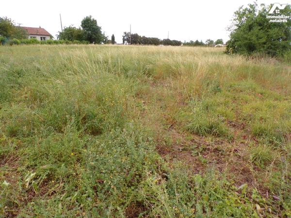 VILLEFAGNAN TERRAIN CONSTRUCTIBLE VIABILISABLE