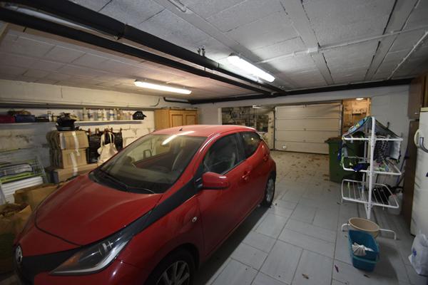 Exclusivité ERA ACCES IMMOBILIER : Maison spacieuse 7 pièces à Jouars-Pontchartrain