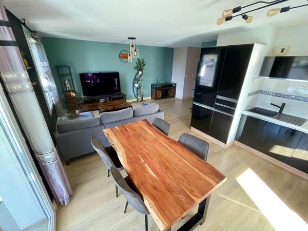 Appartement à vendre à Saint-Jeoire-Prieuré en Savoie (73190), ref : 73007-207