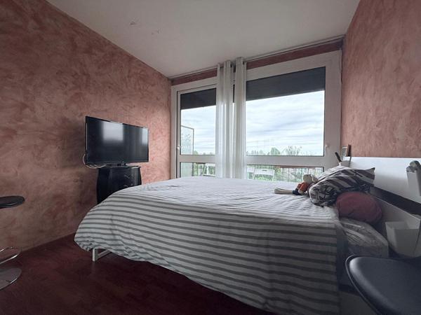 Appartement Fontenay Le Fleury 5 pièce(s) 93.88 m2