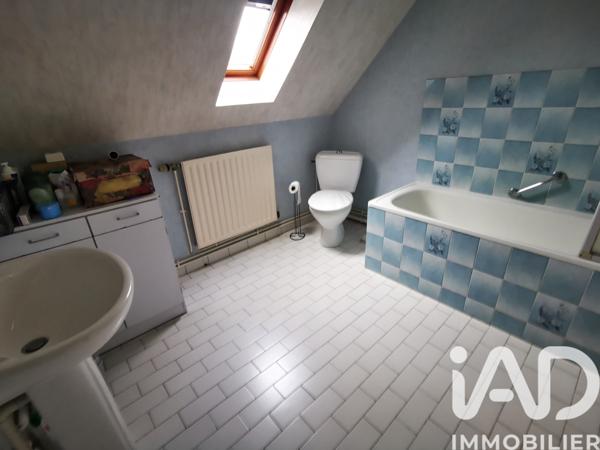 Maison à vendre 6 pièces 109 m² Yvré-l'Évêque