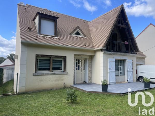 Maison traditionnelle 6 pièces de 150 m² à La Norville (91290)